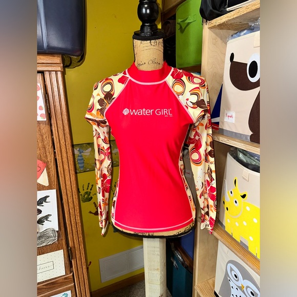 ♥️❤️🌹Water Girl Rashguard long sleeve - Picture 2 of 9